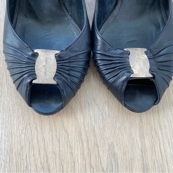 Salvatore Ferragamo Black Leather Peep Toe Slingback Heels Size 7 - Picture 4 of 8